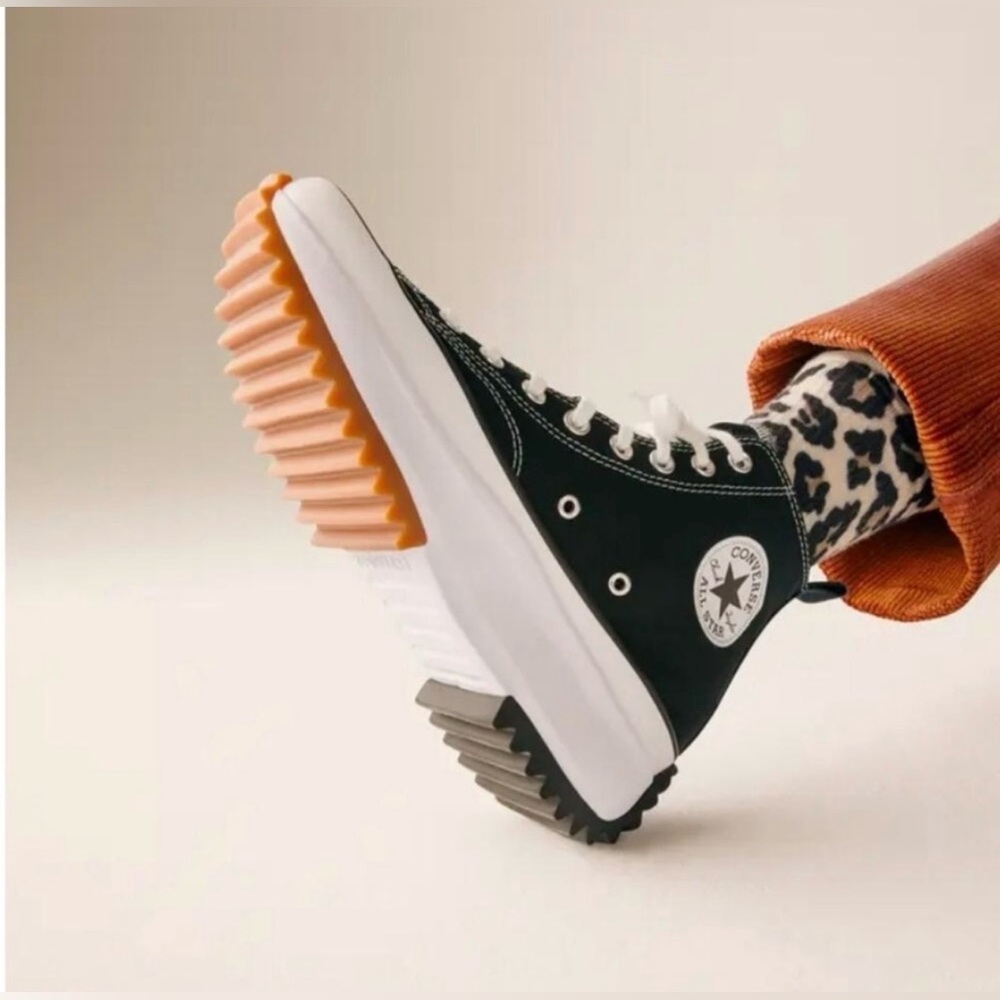 Chuck Taylor® All Star® Run Star Hike High Top Platform Sneaker (Unisex) - Picture 2 of 15